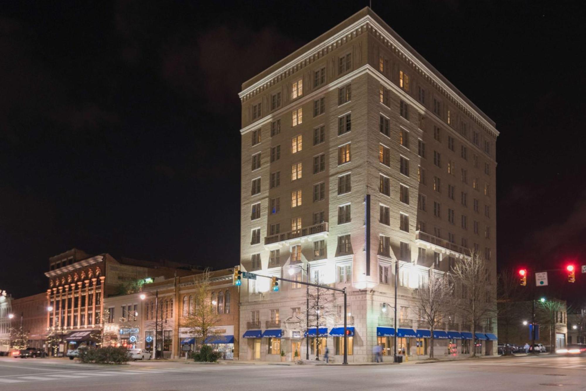 Hampton Inn & Suites Montgomery-Downtown Exterior foto